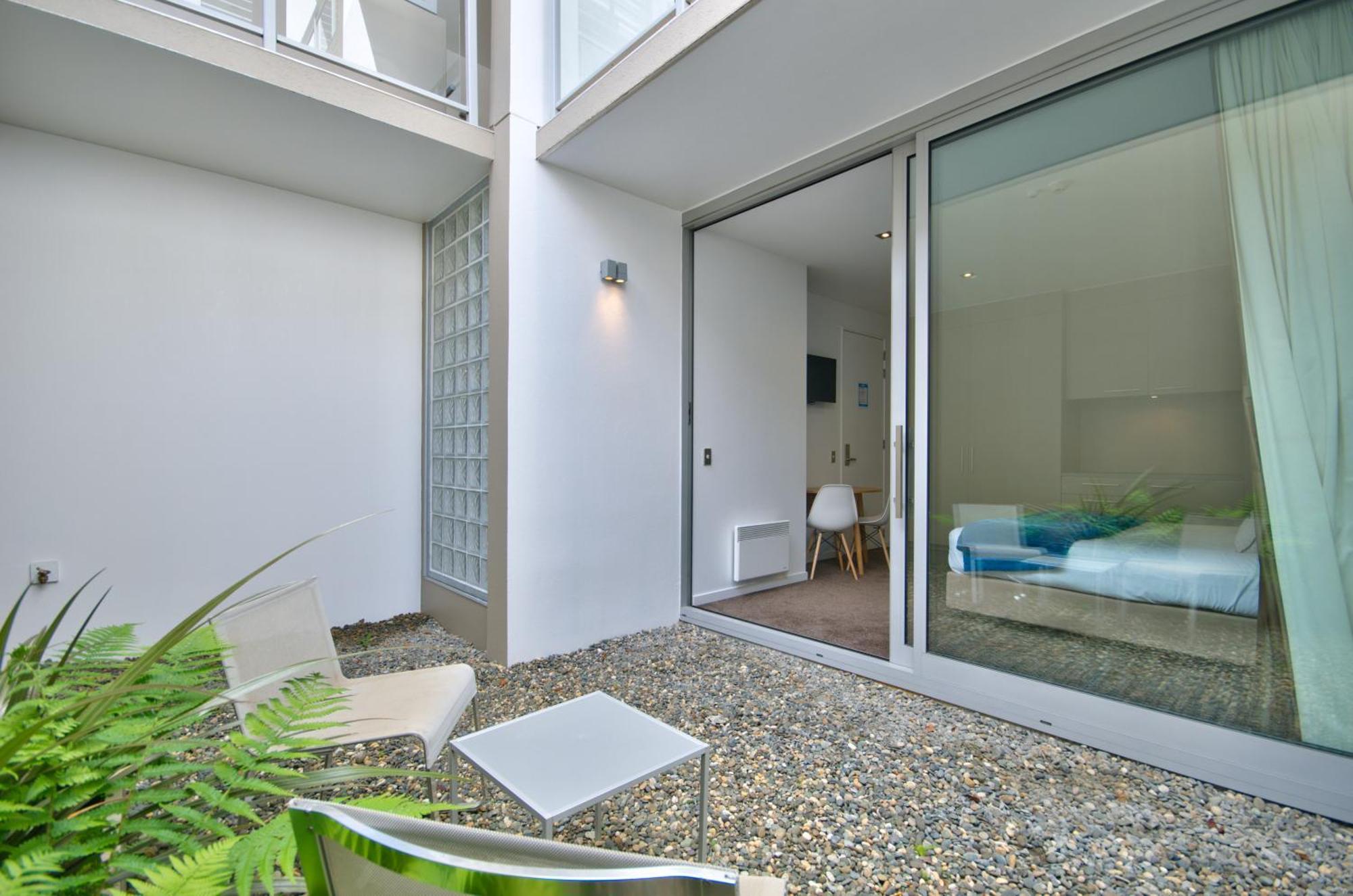 Lakeside Central Studio Apartment ควีนส์ทาวน์ ภายนอก รูปภาพ