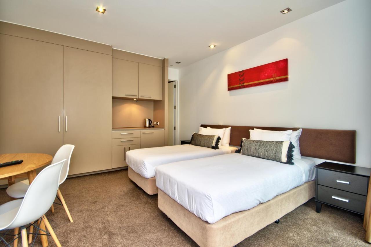 Lakeside Central Studio Apartment ควีนส์ทาวน์ ภายนอก รูปภาพ